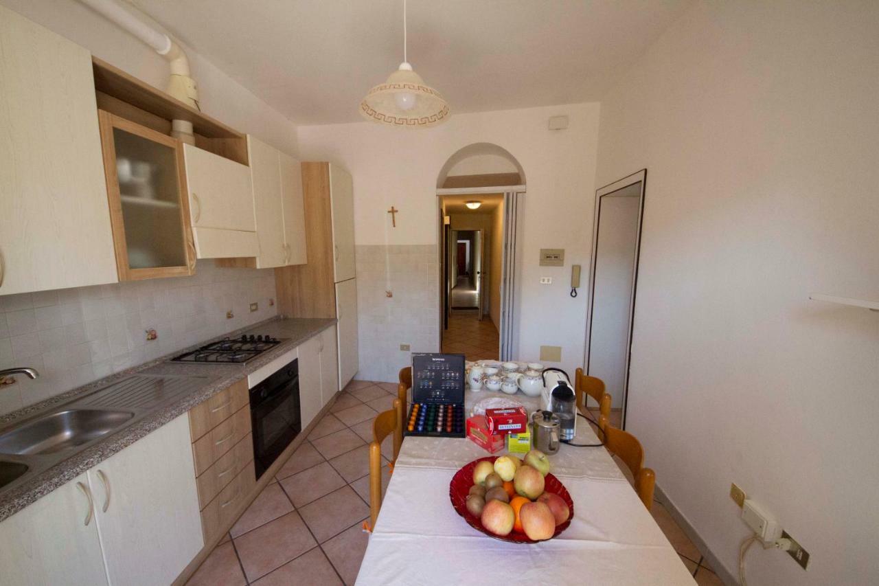 Bed & Breakfast Porta Santi Cesena Eksteriør bilde